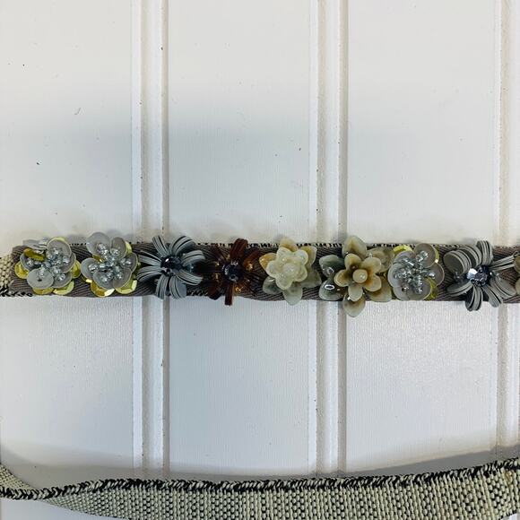 Beaded Flowers Stretch Belt Narrow Boho Shabby Chic Cottage - Picture 2 of 4